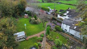 Photo 30- click for photo gallery